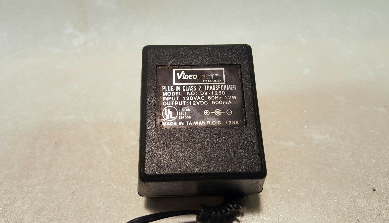 New VideoTect Solidex Model DV-1250 12V DC 500mA AC Power Cord Adapter